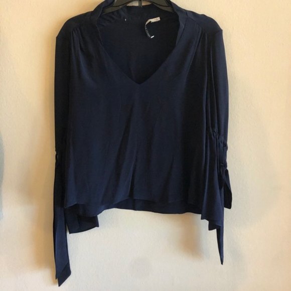 Merritt Charles Navy Millan Blouse - Picture 4 of 7